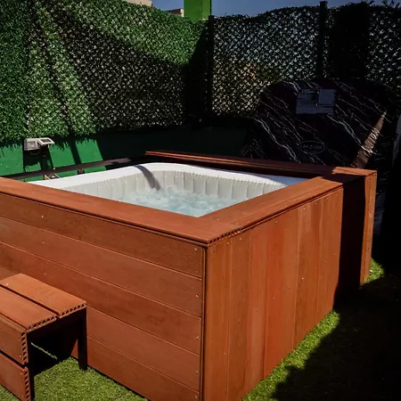 Rooftop With Garden And Jacuzzi شقة *